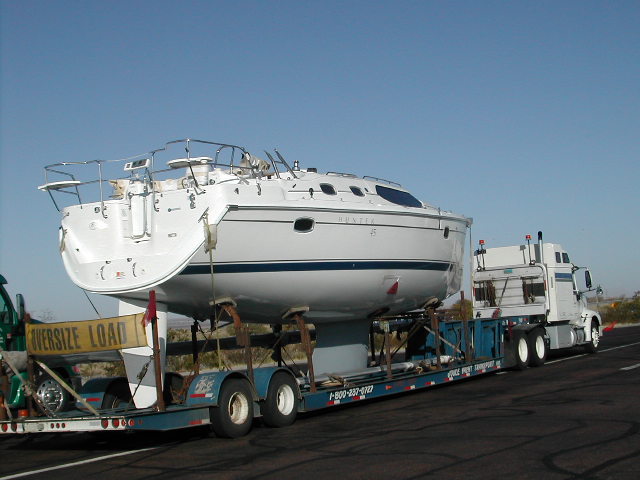 4 Tips to Safely Transport Your Boat Safely Over the Road
